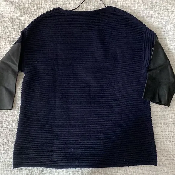 💛 Sandro Sweater Knit Style Top with Leather Detail