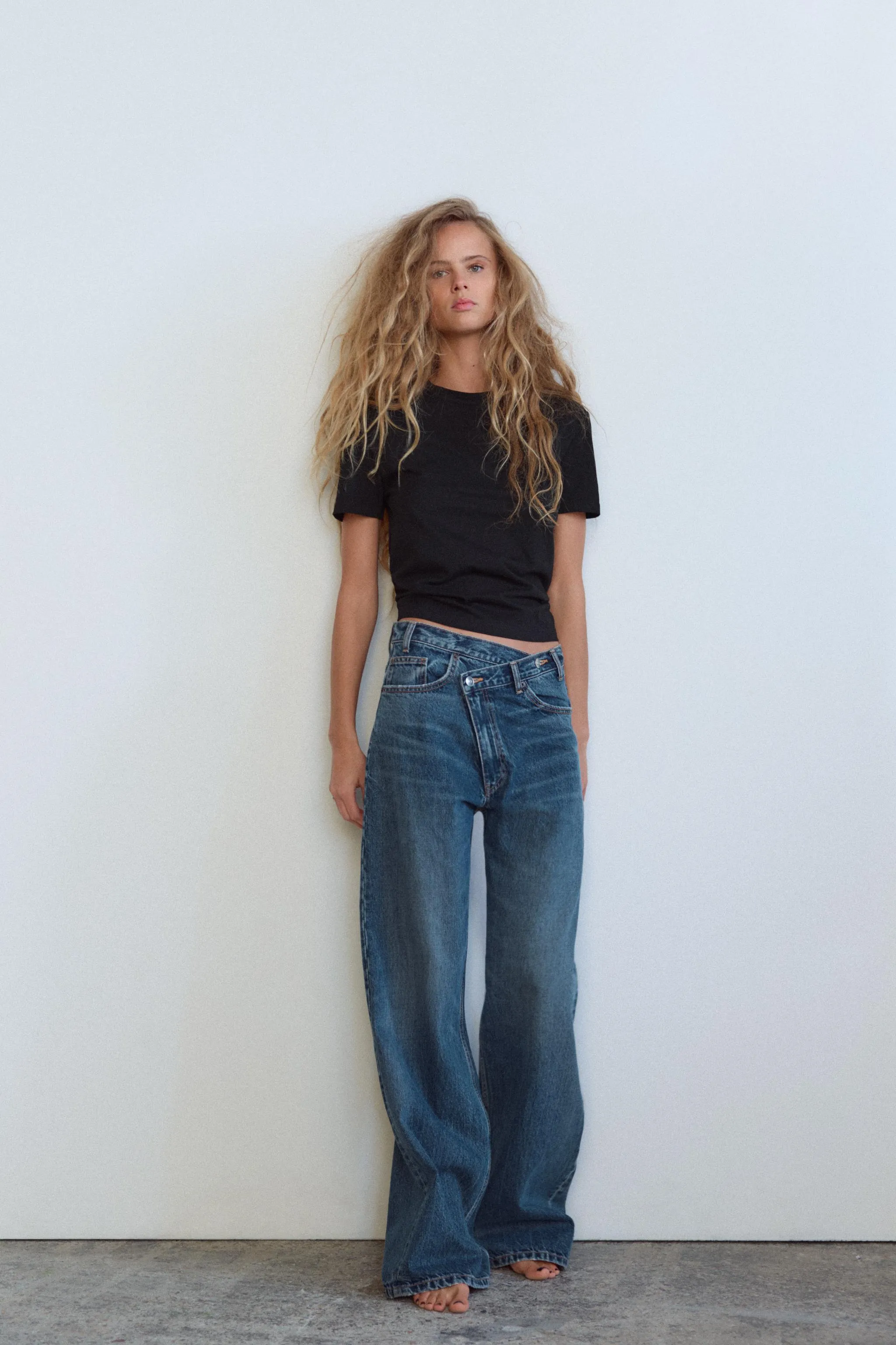 001 ZR crossover wide leg jeans