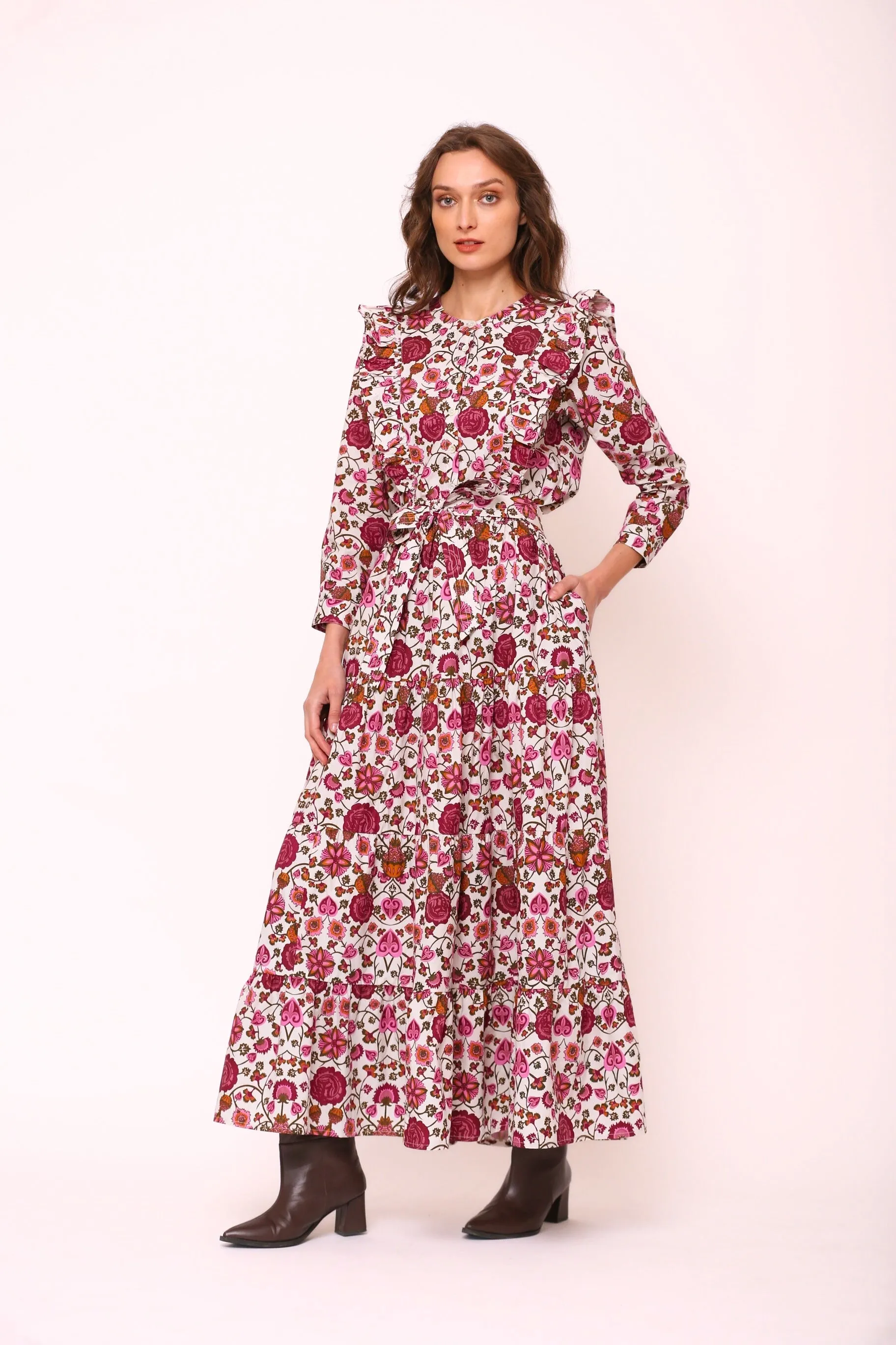 1678 Johanna Top