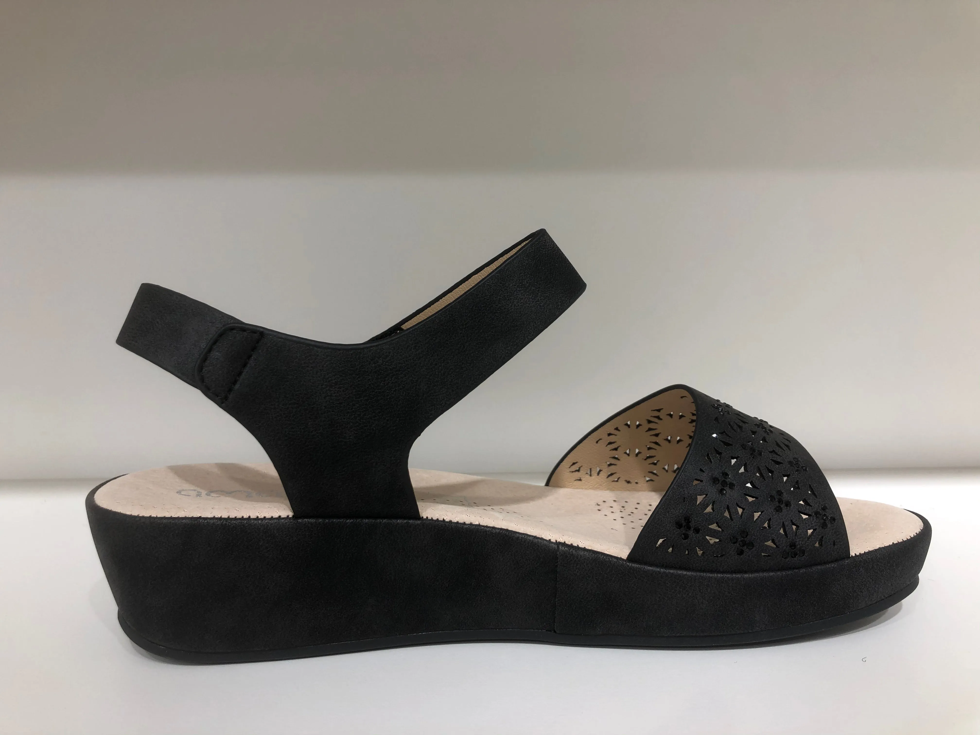 ABZ23588 BLACK