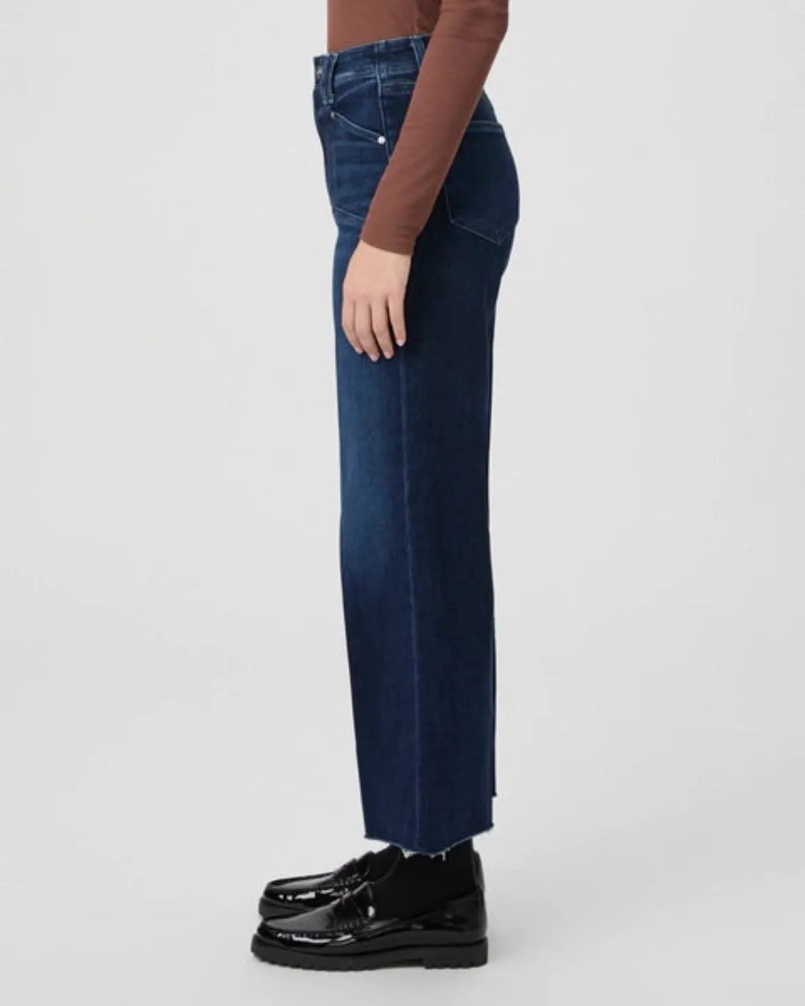 Anessa w/ Set in Pockets   Raw Hem | Paige