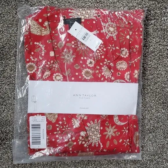 Ann Taylor Sleep Pajama Set