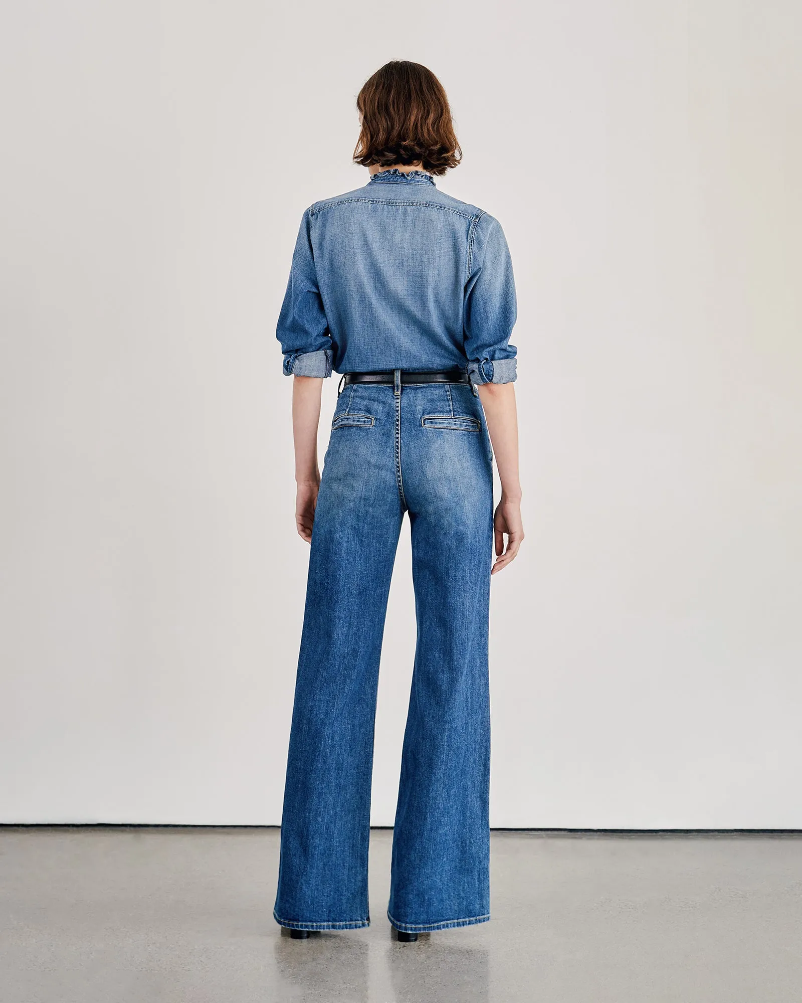 ANNA JEAN