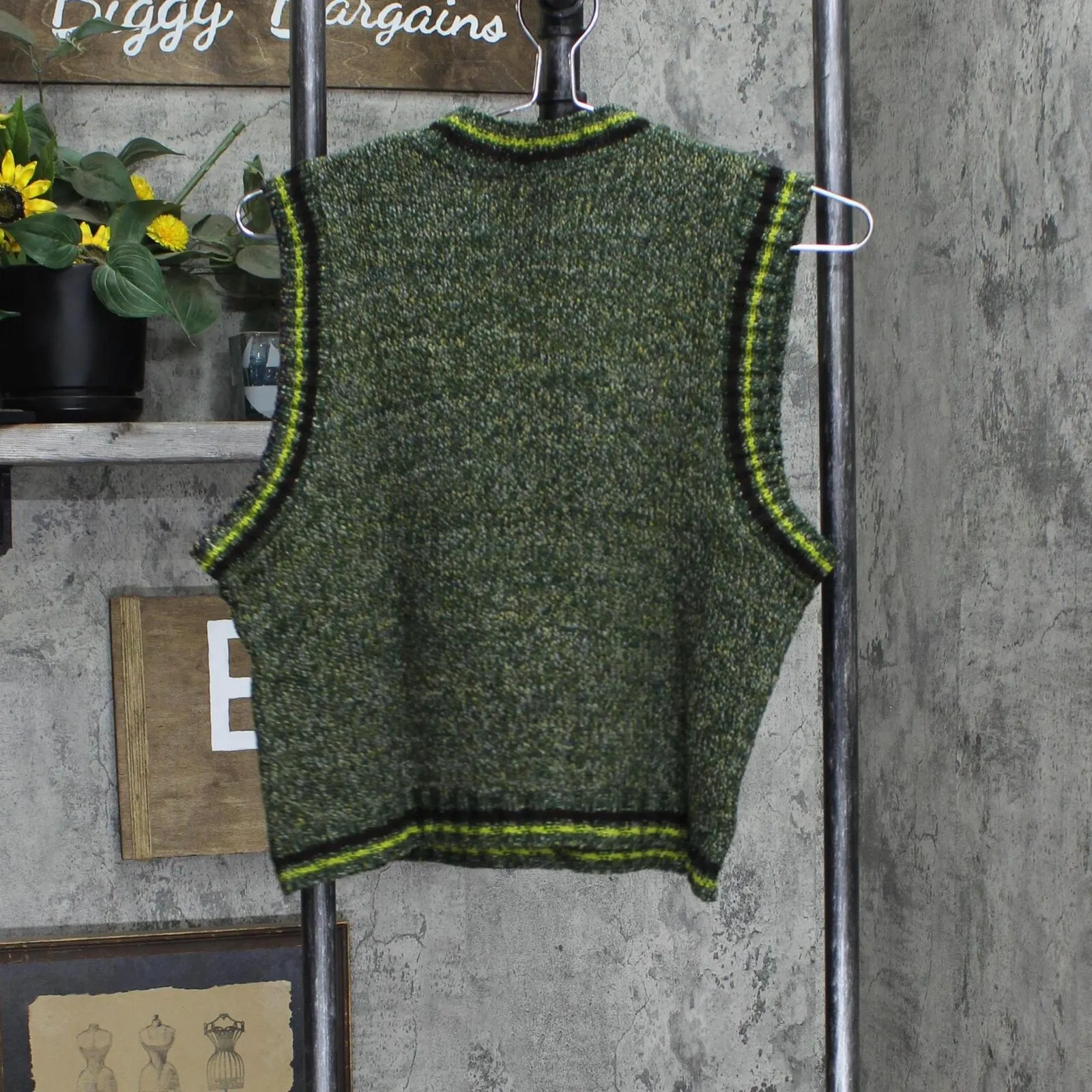 Arizona Jean Company Vintage Kids Boys Youth Knit Acrylic Dress Sweater Vest
