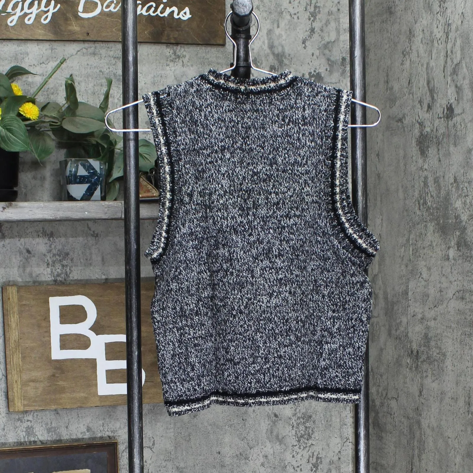 Arizona Jean Company Vintage Kids Boys Youth Knit Acrylic Dress Sweater Vest
