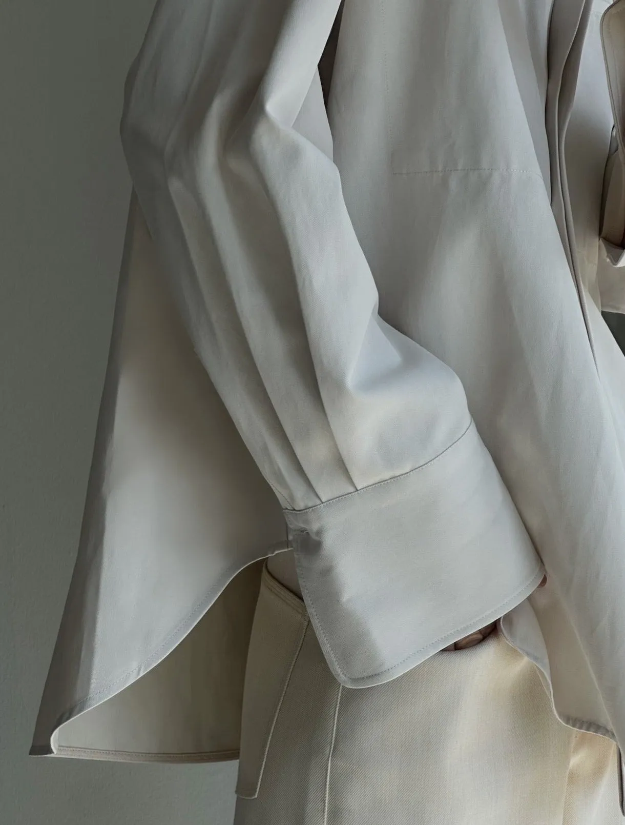 BREE SET | off white