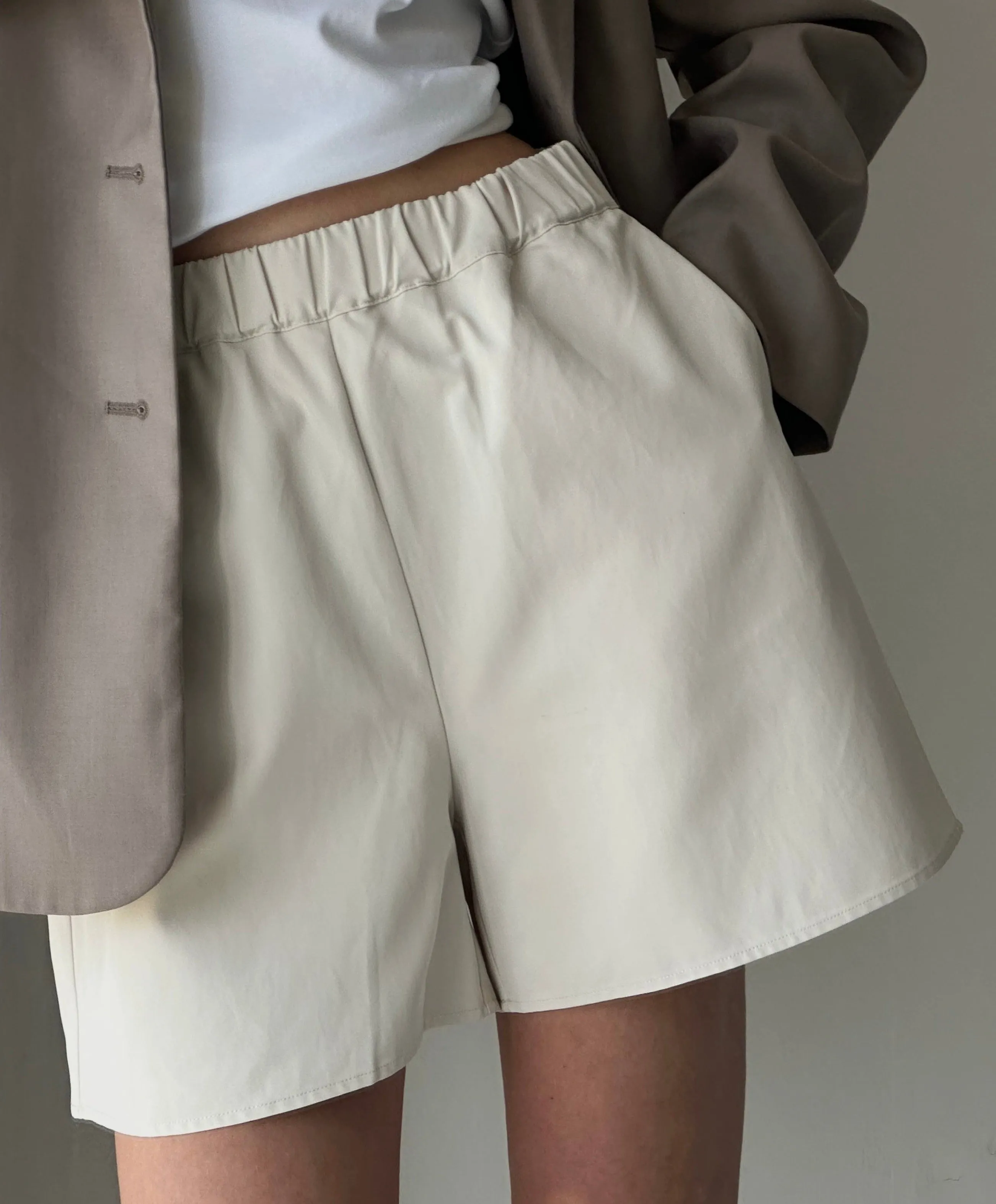 BREE SET | off white