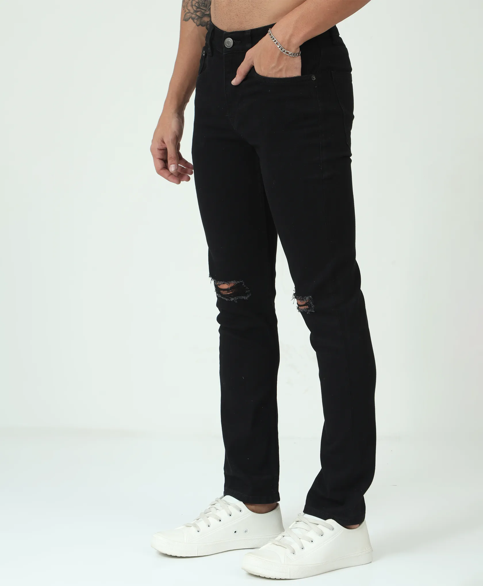 Distressed Black Slim-fit Jeans