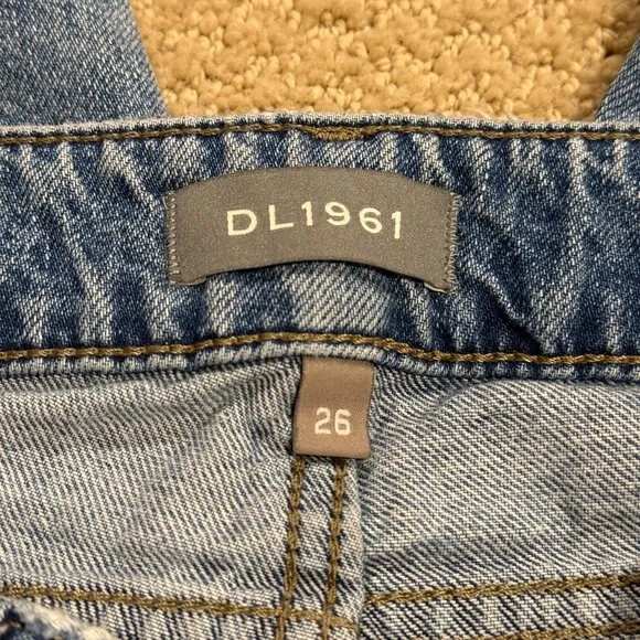 DL1961 Jeans Hepburn High Rise Wide Leg Crop Ankle in Slate Boho Raw Hem Size 26