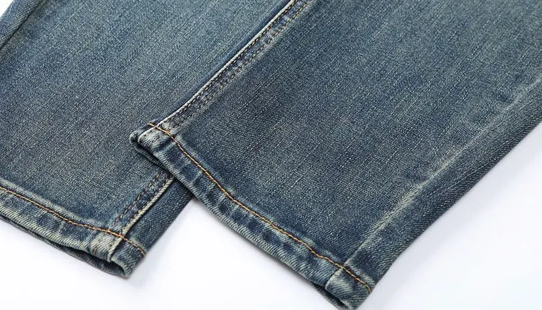 Durable Men's Jeans Featuring Trendy Flap Pockets
