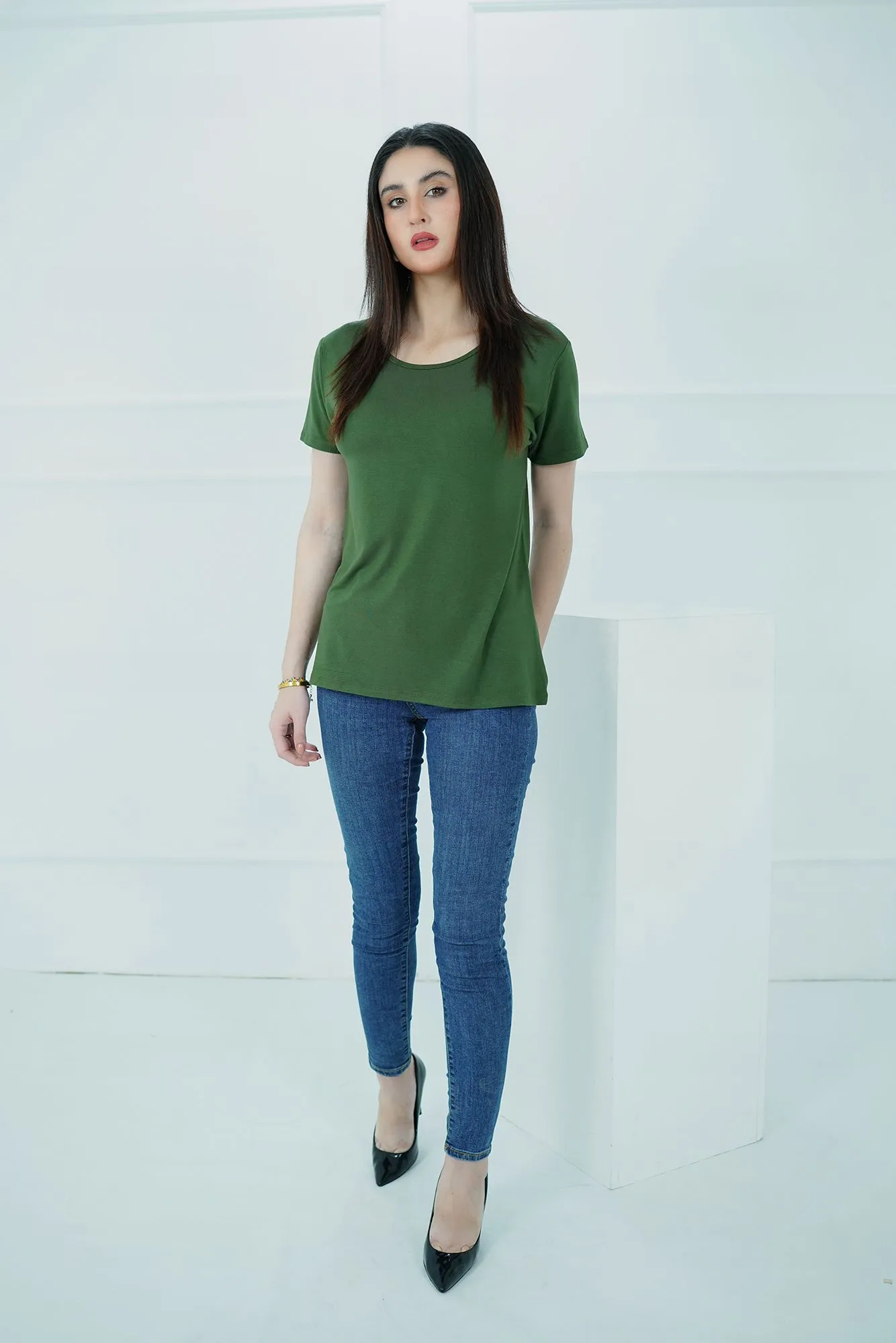 Effortless Style: Green Jersey Tee