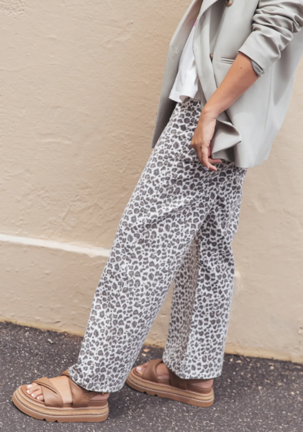 FEATHER & NOISE CASSIE WIDE LEG JEAN - LEOPARD