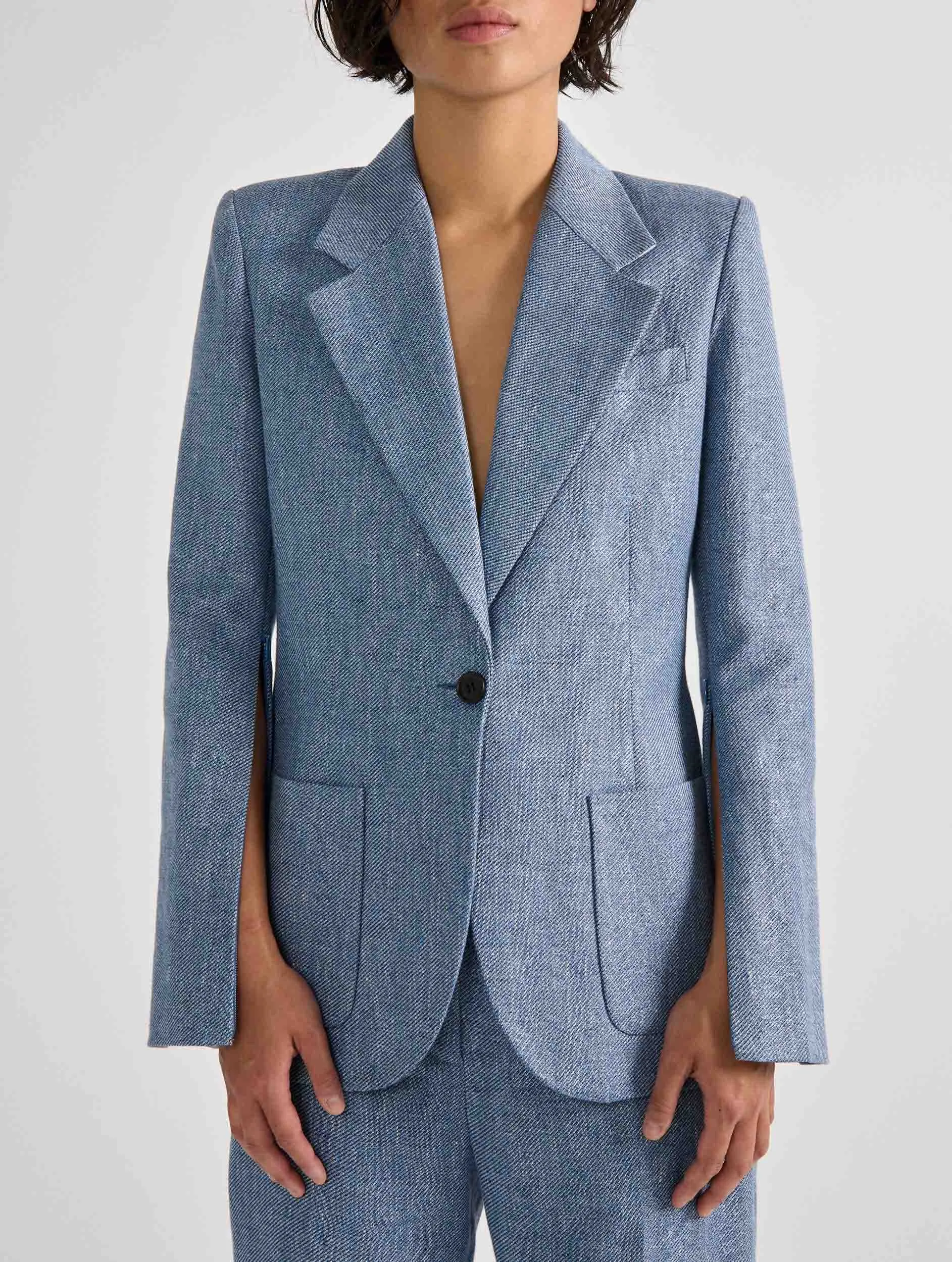 Fitted jacket in blue linen and cotton