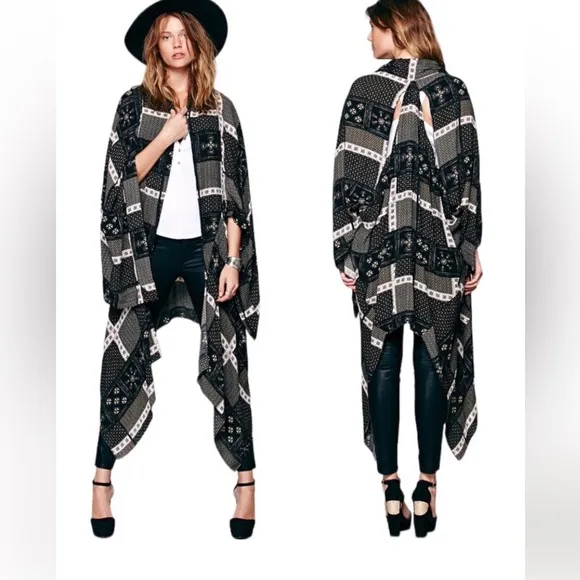 Free People Kiss The Sky Butterfly Kimono Duster Black and White Size XS/S