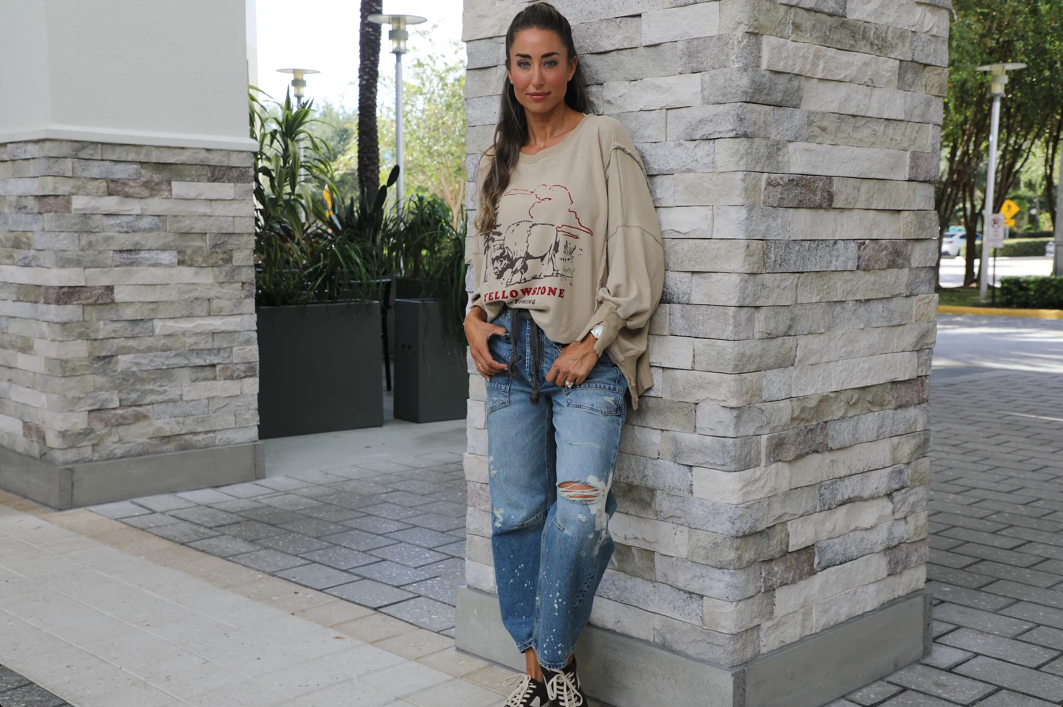 Free People Moxie Low Slung Pull On Barrel Jean