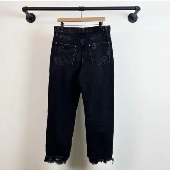 Free People - NWT Tapered Distressed Boyfriend Jeans, Obsidian Black, Size 31