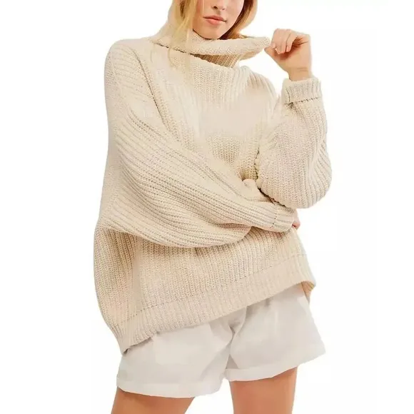Free People Swim Too Deep Oversized Sweater | Cream White Tea | SZ XS