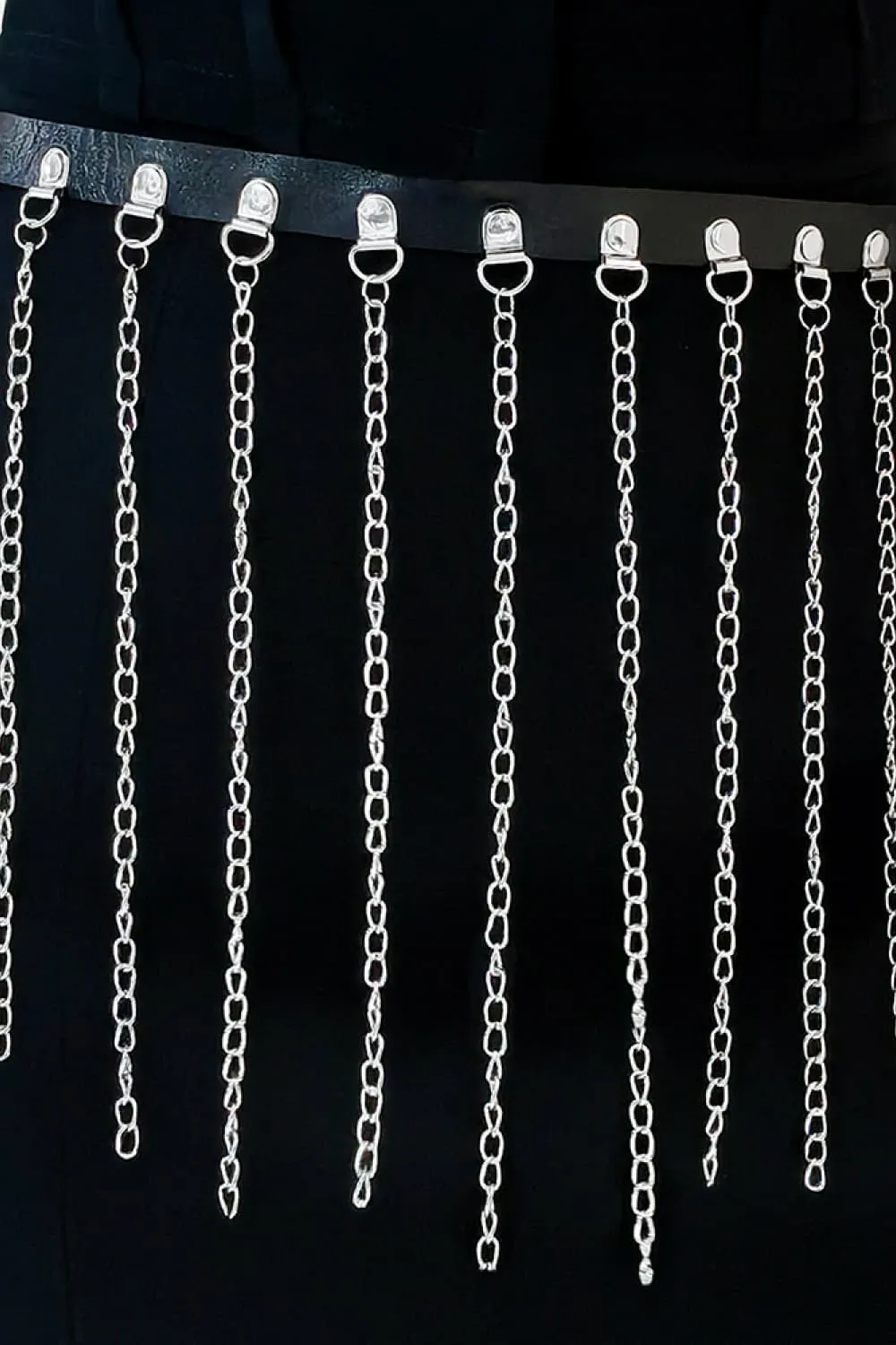 Fringed Chain PU Leather Belt – Edge Meets Elegance