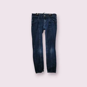 GIRL SIZE 9 YEARS - GYMBOREE, Darkwash, Skinny Jeans EUC B56