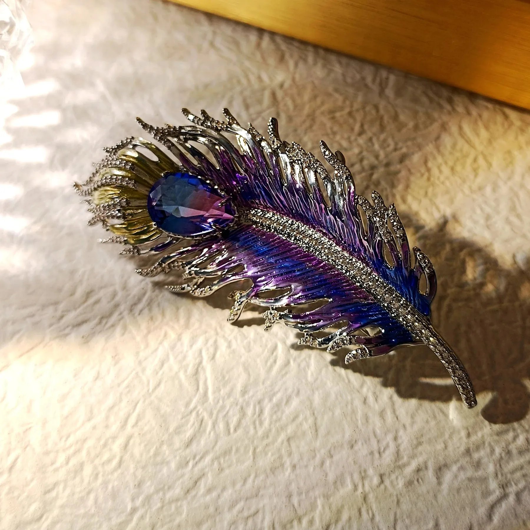 Gorgeous Gold Tone Blue Purple Enamel Peacock Feather Brooch Pin with AB Tear Stone