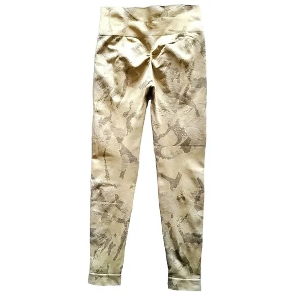 GymShark Adapt Tan Camo Seamless Sports Bra Legging Set Womens Small