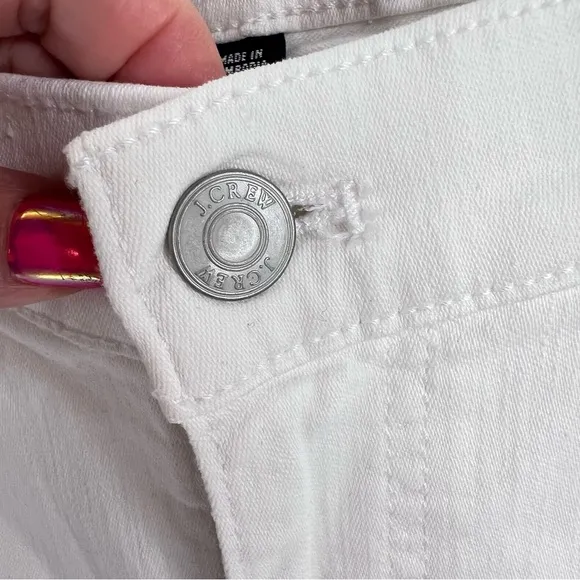 J.Crew 9” Vintage Slim-Straight Mid-Rise White Demin Jeans Size 29