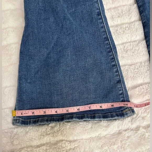 Joe’s Jeans- High-Rise Flare