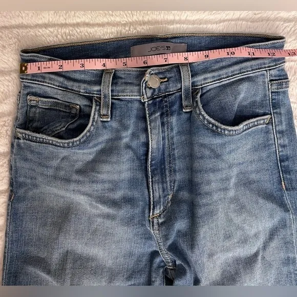 Joe’s Jeans- High-Rise Flare
