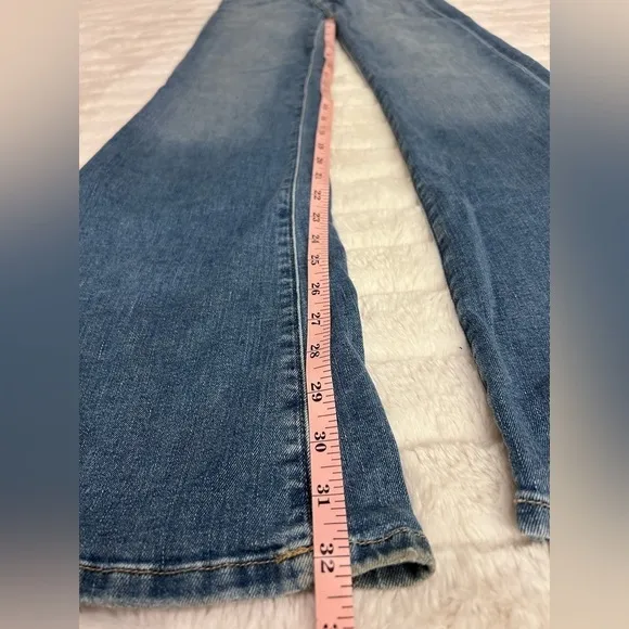 Joe’s Jeans- High-Rise Flare