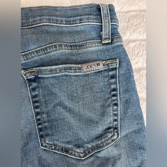 Joe’s Jeans- High-Rise Flare