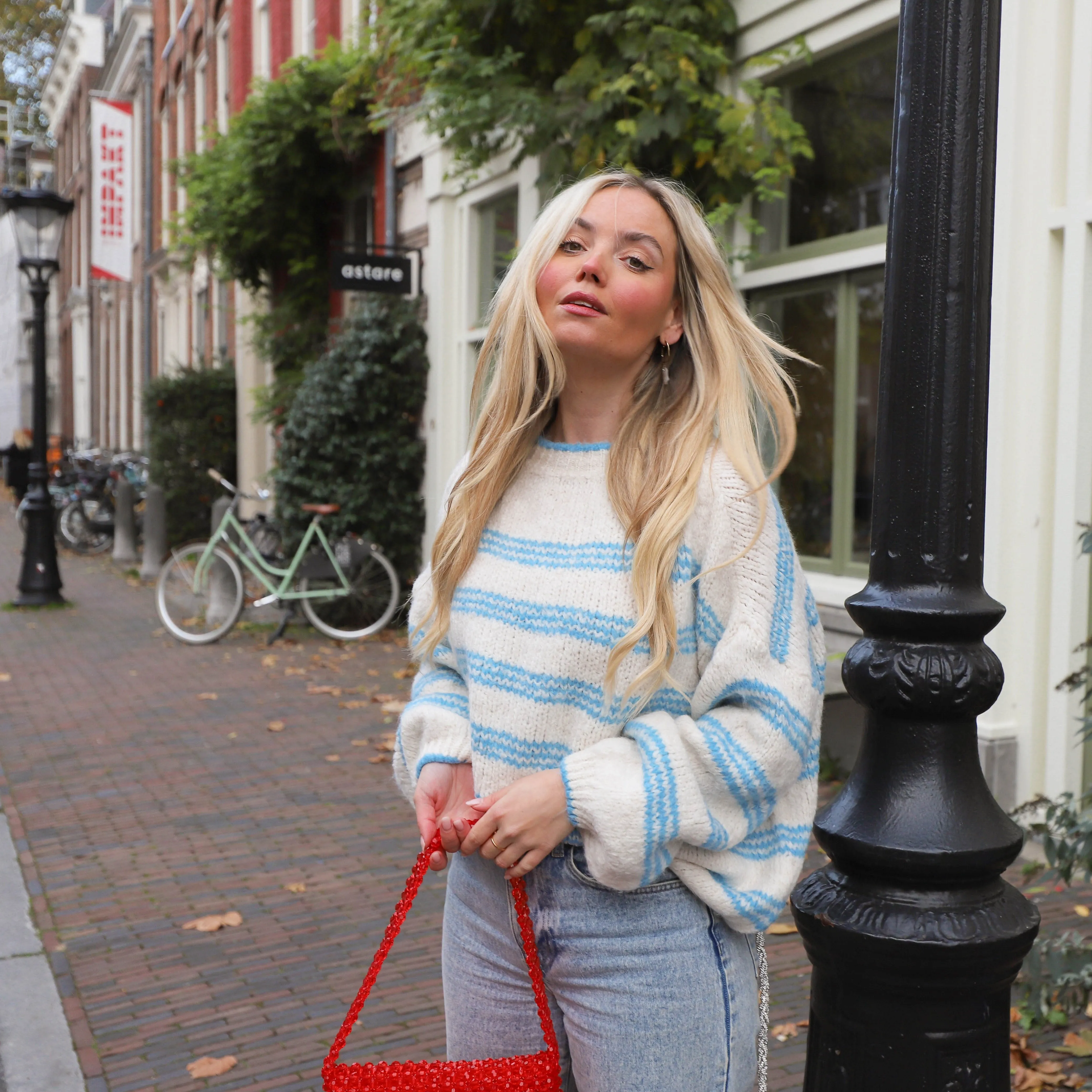 Julie knit ecru blauw