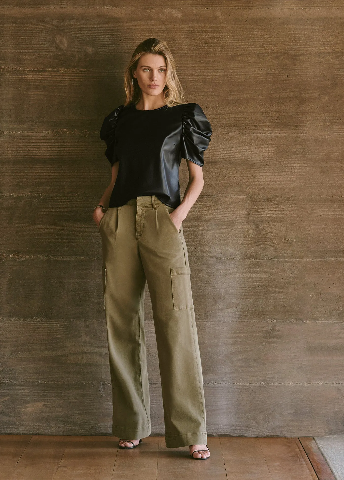 KIRA VEGAN LEATHER PUFF SLEEVE TOP