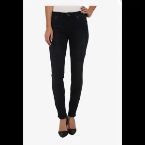 Kut from the Kloth Denim Jeans sz 6 Tapered Ankle Skinny Soft Like New