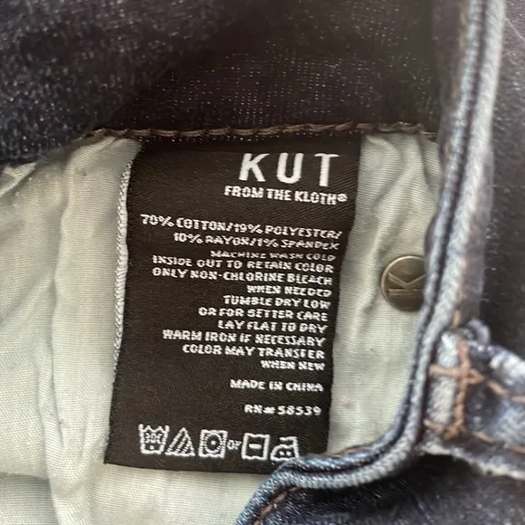 Kut from the Kloth Denim Jeans sz 6 Tapered Ankle Skinny Soft Like New