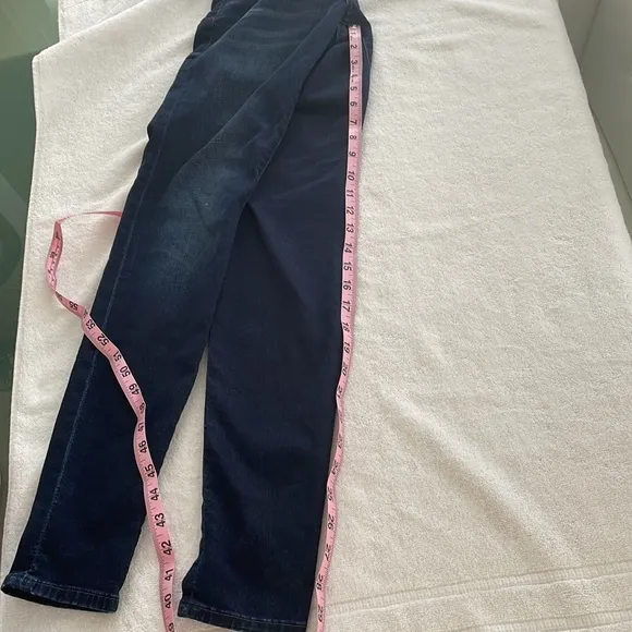 Kut from the Kloth Denim Jeans sz 6 Tapered Ankle Skinny Soft Like New