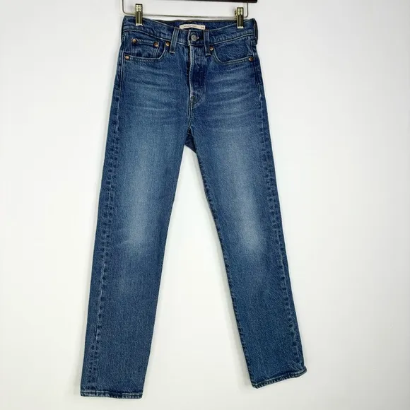Levis Premium Wedgie Straight Jeans in Jive Sound Size 24 New