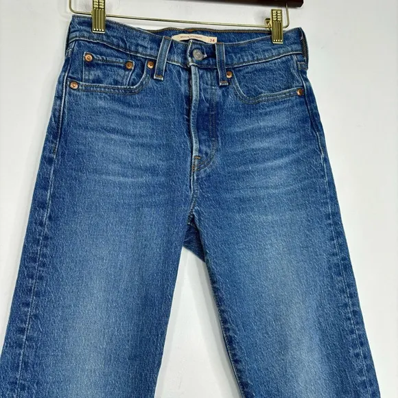 Levis Premium Wedgie Straight Jeans in Jive Sound Size 24 New