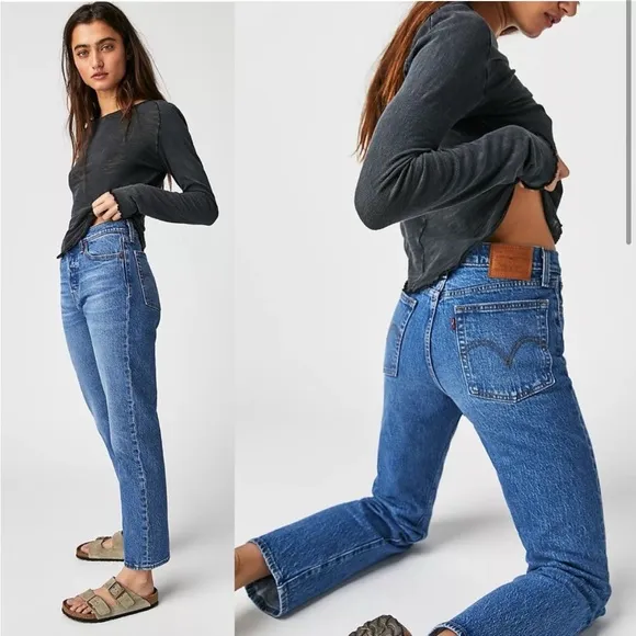 Levis Premium Wedgie Straight Jeans in Jive Sound Size 24 New