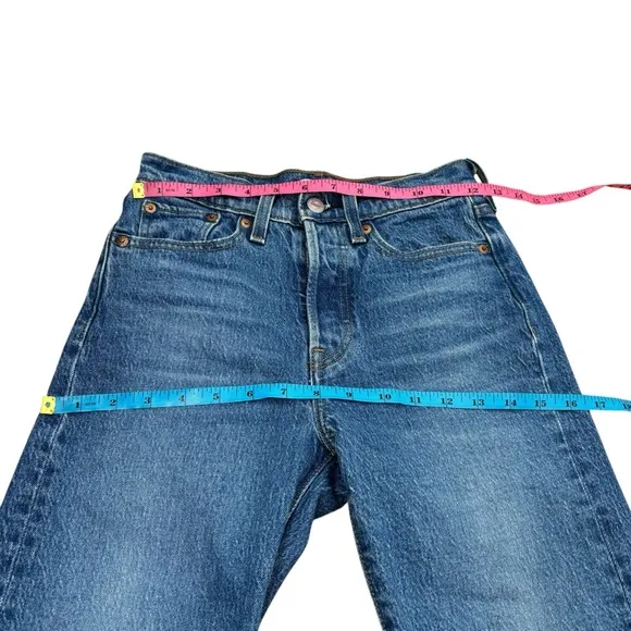 Levis Premium Wedgie Straight Jeans in Jive Sound Size 24 New