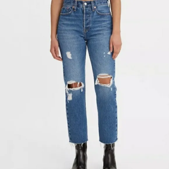 Levi's Premium Womens Wedgie Straight Jeans High Rise Size 27 x 26 Distressed