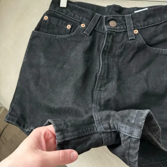Levi’s• Vintage 512 High Rise Jean Shorts
