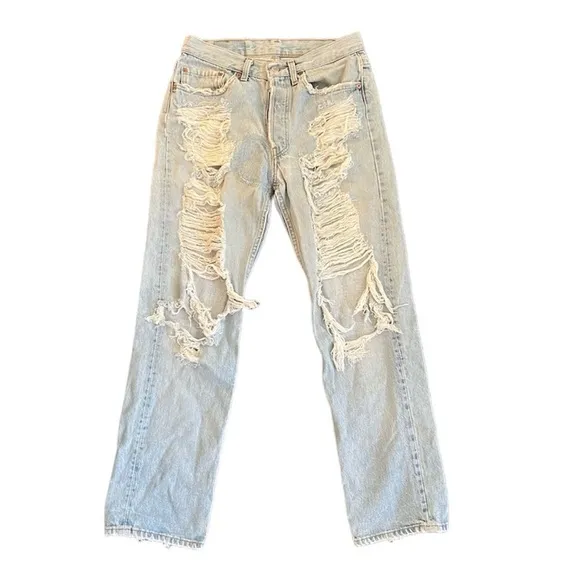 LEVI’S Vintage Denim 501 Button Fly Jeans Distressed High Rise Size 31 USA Made