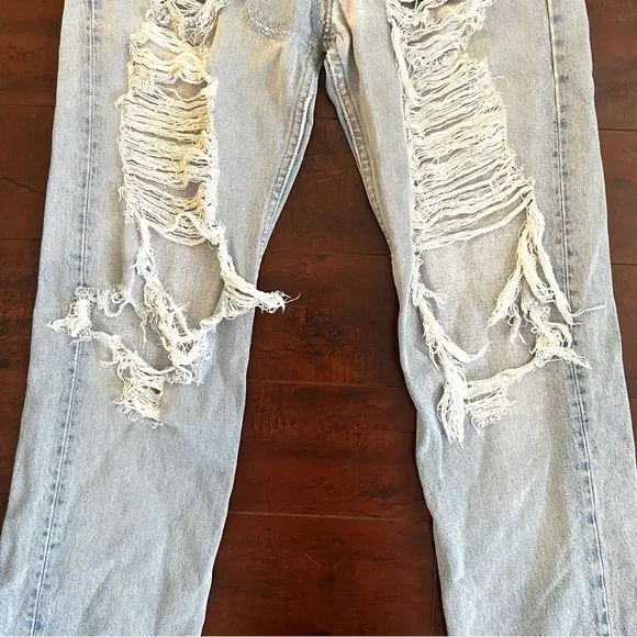 LEVI’S Vintage Denim 501 Button Fly Jeans Distressed High Rise Size 31 USA Made