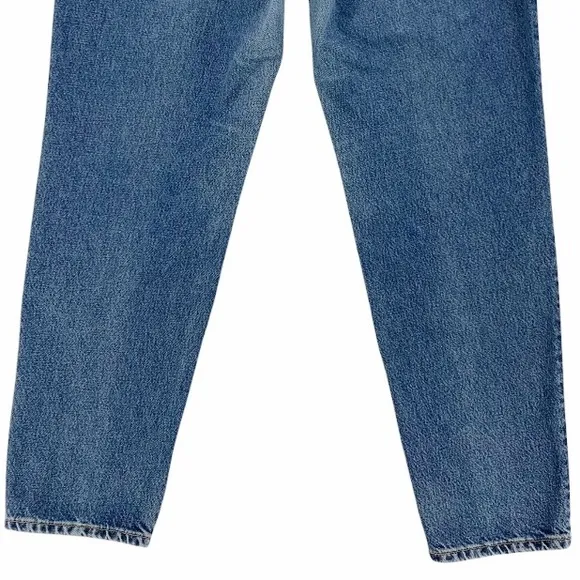 Levi’s Woman's 550 Classic Relaxed Blue Jeans Tapered Leg