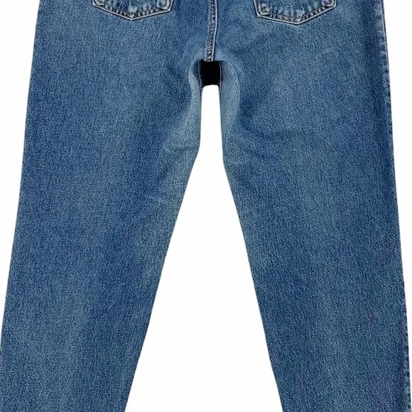Levi’s Woman's 550 Classic Relaxed Blue Jeans Tapered Leg