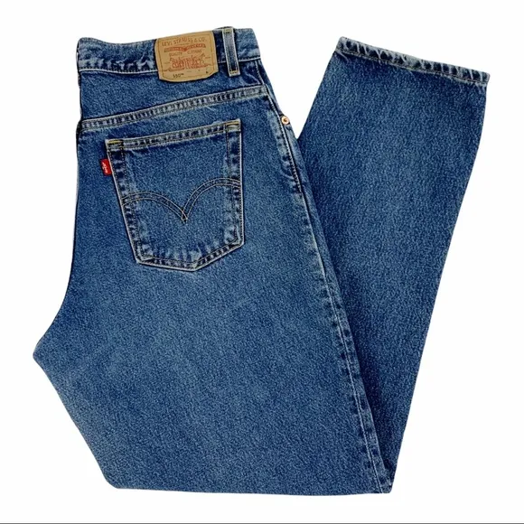 Levi’s Woman's 550 Classic Relaxed Blue Jeans Tapered Leg
