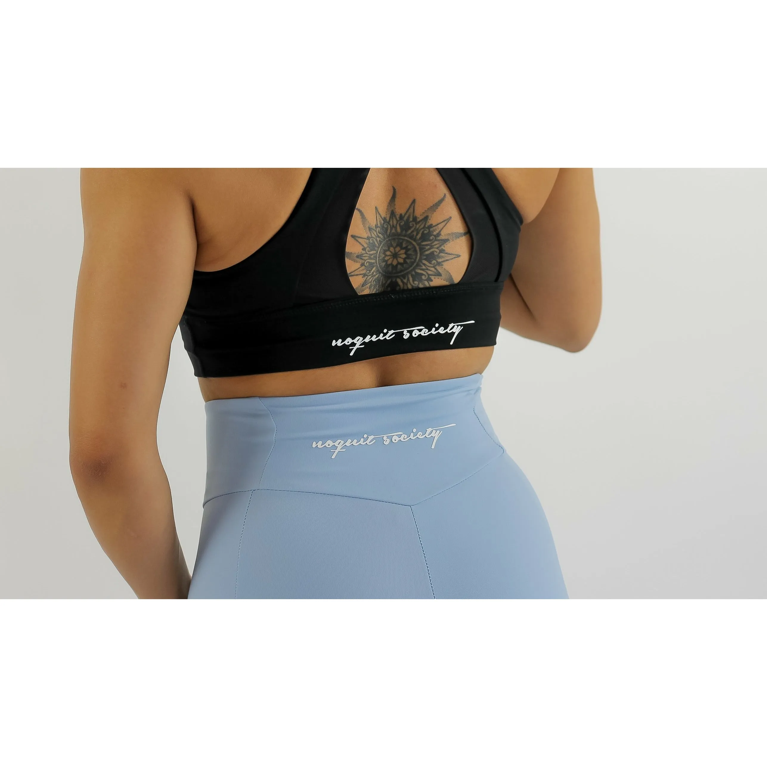 LIMITLESS BIKER SHORTS -MIST BLUE