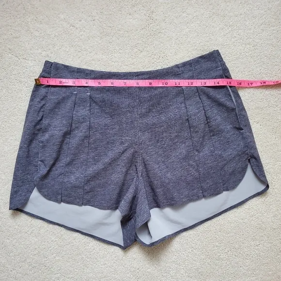 Lululemon &amp;Go Endeavor Shorts in Heathered Gray sz8