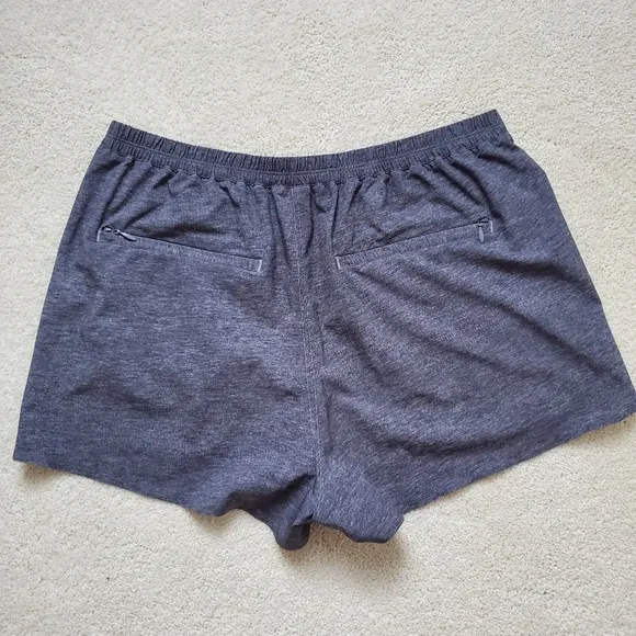 Lululemon &amp;Go Endeavor Shorts in Heathered Gray sz8