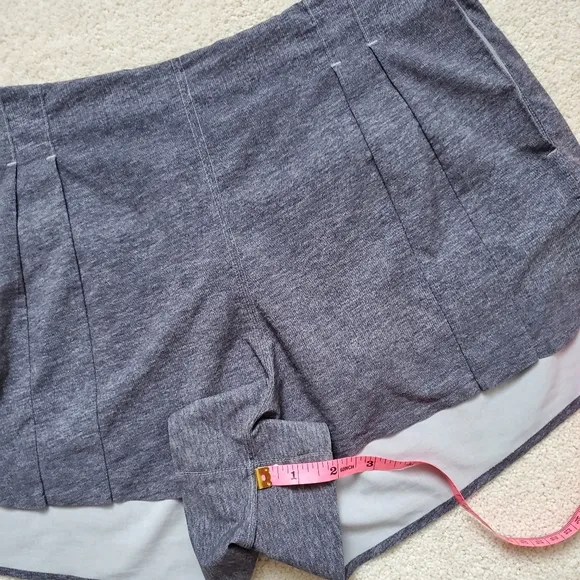 Lululemon &amp;Go Endeavor Shorts in Heathered Gray sz8